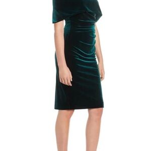 Vince Camuto Emerald Green Velvet Off-Shoulder Midi Dress